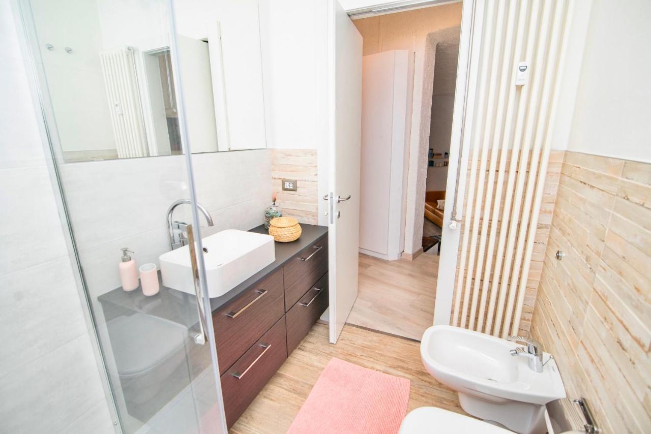 Sara E Melissa House Liernaアパートメント エクステリア 写真